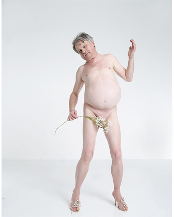 346x432, 55 Kb / мужик, голый, усы, туфли, цветы