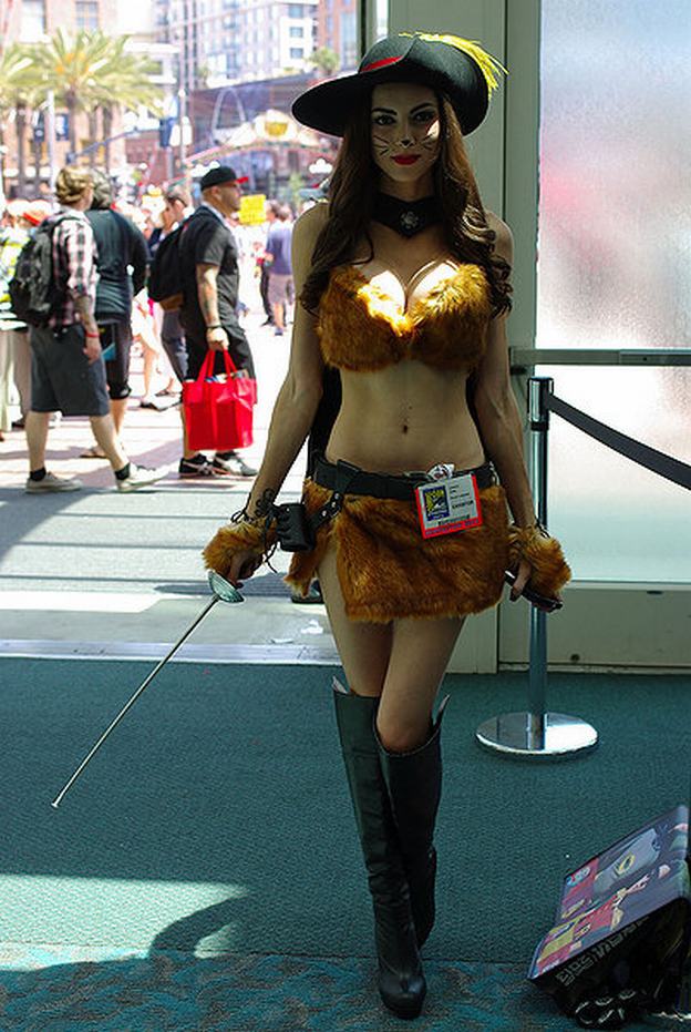 624x931, 106 Kb / Девушка, кот, сапоги, шляпа, шпага