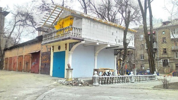 600x338, 65 Kb / Гараж, надстройка, балюстрада