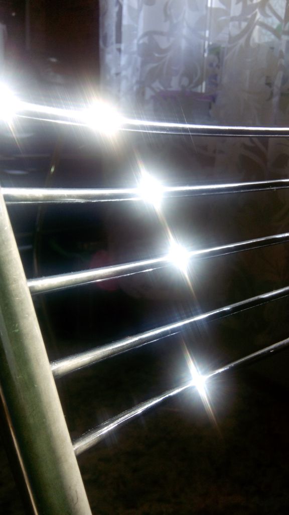 576x1024, 64 Kb / блики, солнце, аккорды