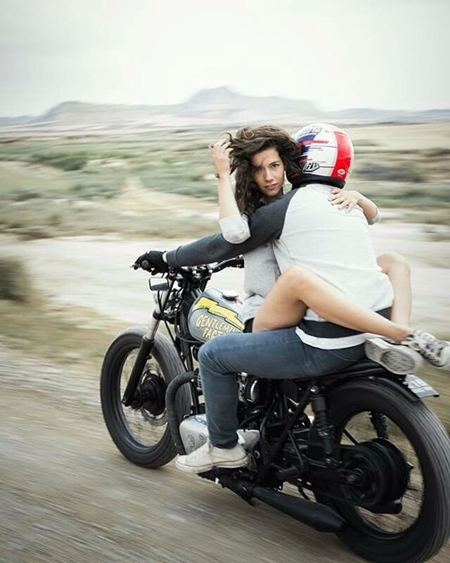 640x800, 107 Kb / мото, девушка, ноги