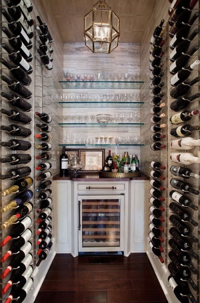 649x981, 246 Kb / бутылки, кухня, вино