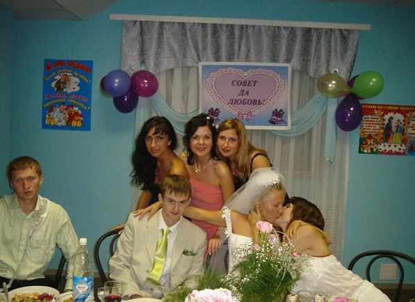 597x434, 51 Kb / поцелуй, свадьба