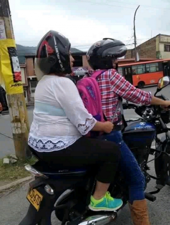 700x926, 344 Kb / шлем, безопасность, мото