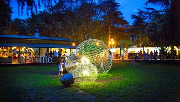 600x340, 66 Kb / Лампочки