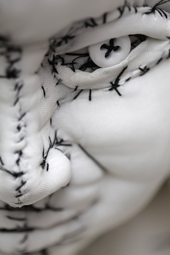 680x1020, 102 Kb / кукла, лицо, пуговица, стежки