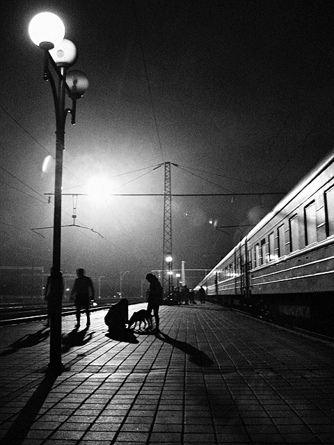 480x640, 147 Kb / поезд, ночь