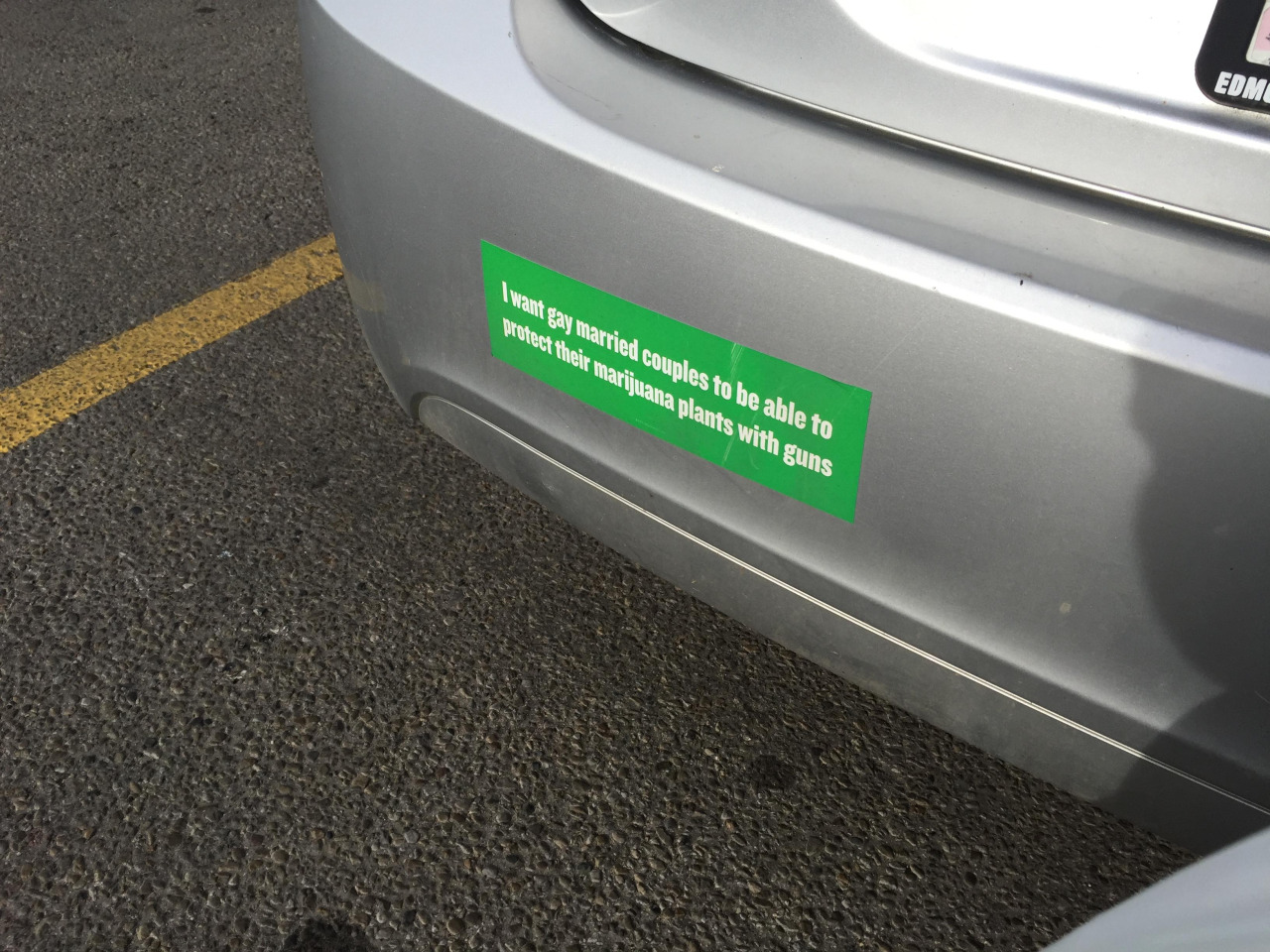 1280x960, 386 Kb / геи, наклейка, марихуана, оружие