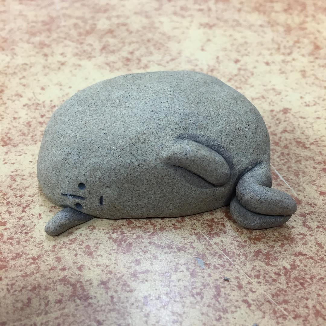 1080x1080, 154 Kb / камень, зародыш, грусть