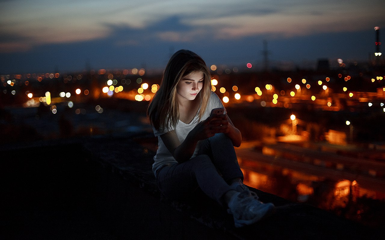 1280x800, 146 Kb / девушка, ночь, крыша, Мерзликин