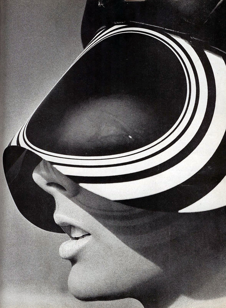 753x1024, 285 Kb / шляпа, очки, ч/б