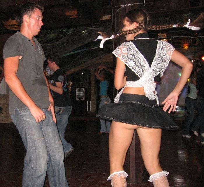 700x640, 84 Kb / Танцы, косички