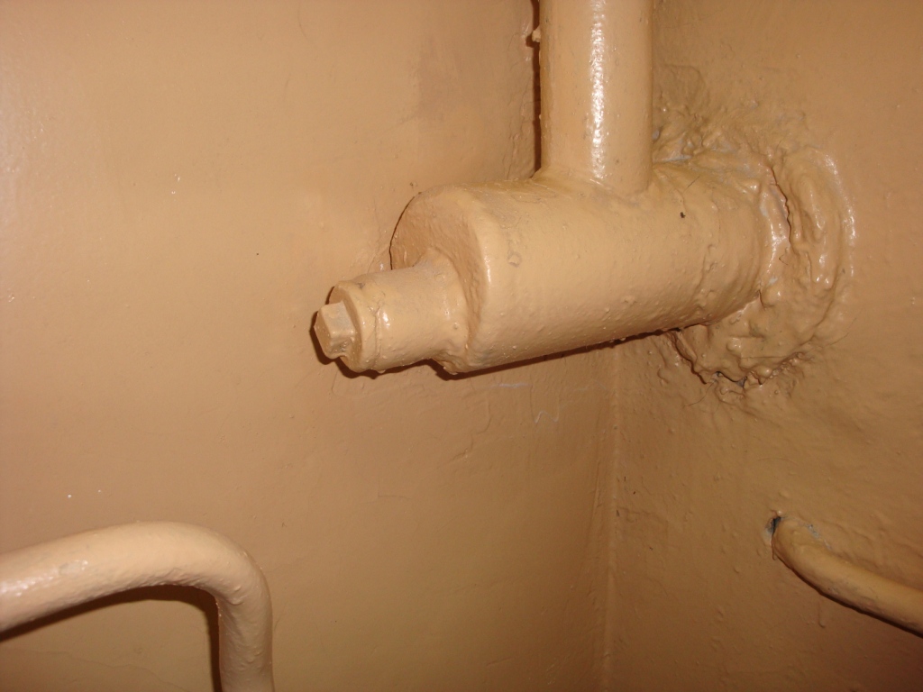 1024x768, 223 Kb / максим, гражданская, отопление, трубы, революция