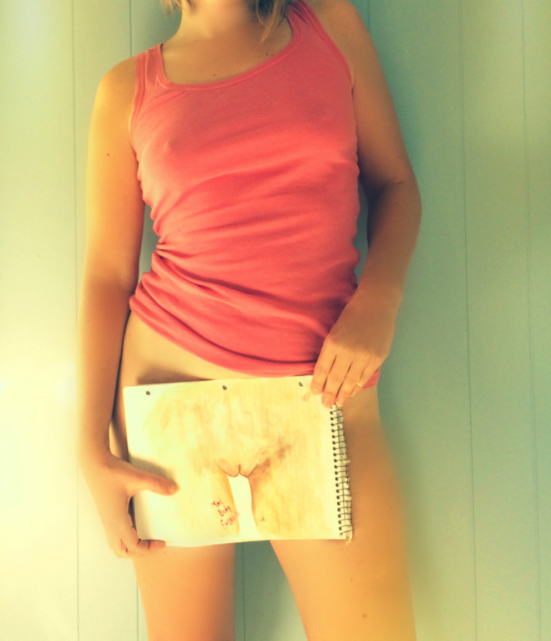 773x900, 321 Kb / соски, красная, майка, рисунок, альбом