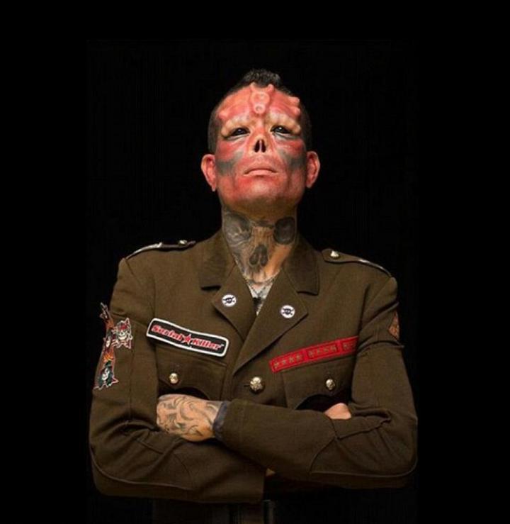 720x739, 33 Kb / урод, фашист, политота