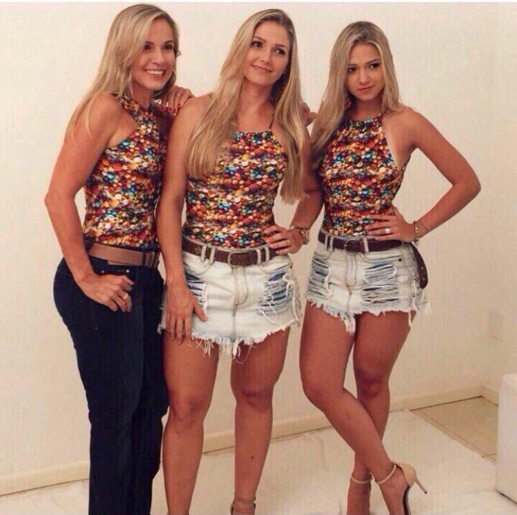 750x747, 75 Kb / Блондинки, семья