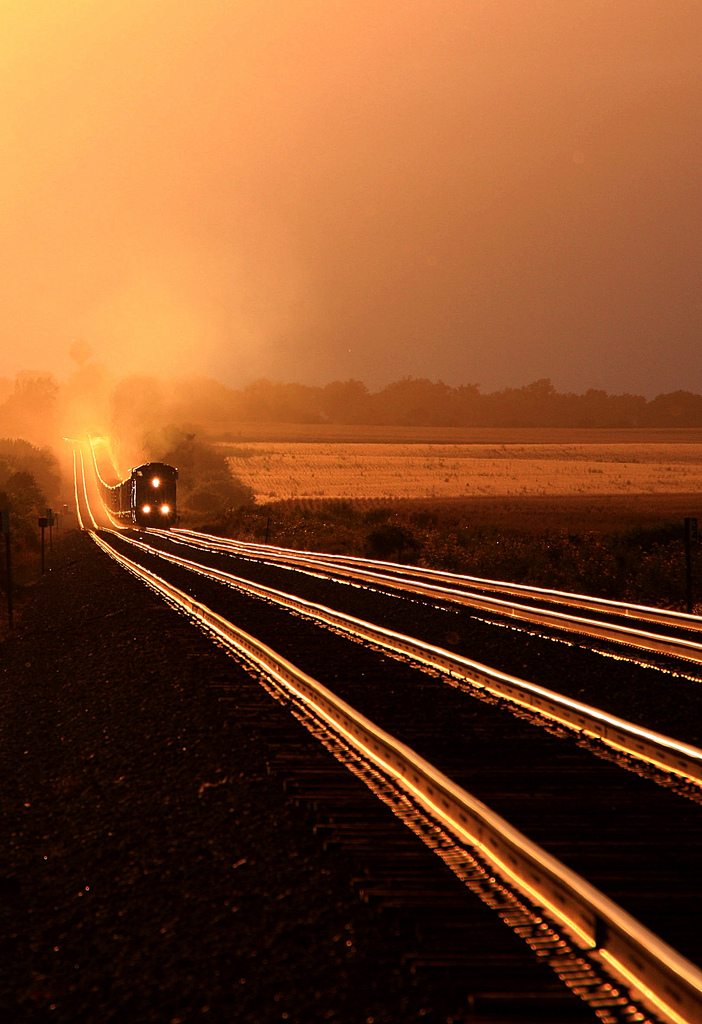 702x1024, 374 Kb / поезд, рельсы